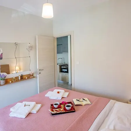 Sun & Sea Luxury Apartment Nea Peramos  Exterior photo