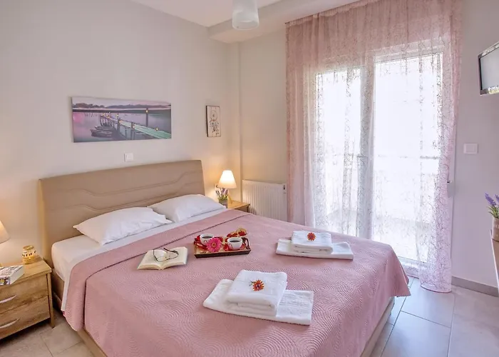 Sun & Sea Luxury Apartment